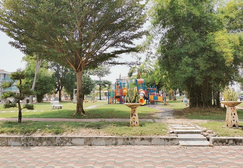 3 Storey Semi-Detached House @ Taman Pulai Mutiara