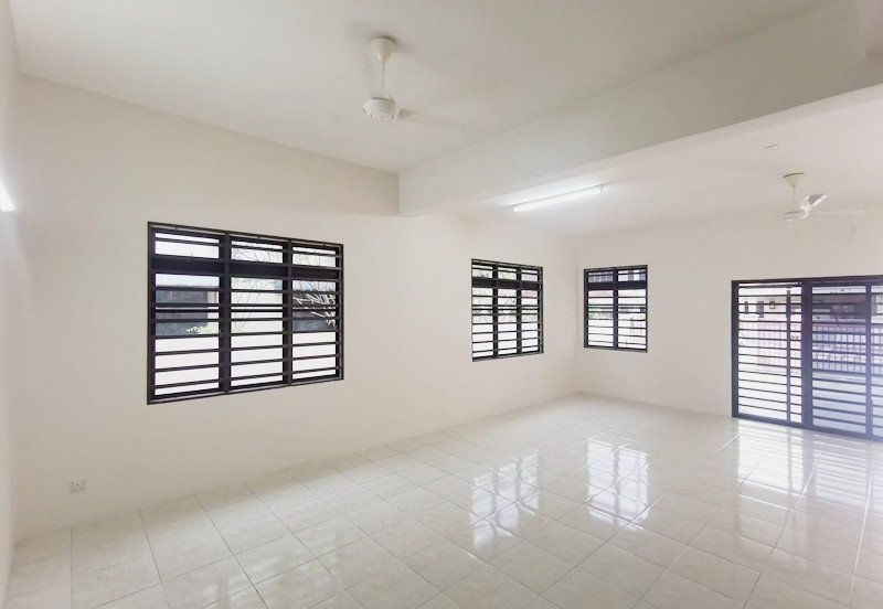 Double Storey Superlink, Endlot, Freehold, Klebang