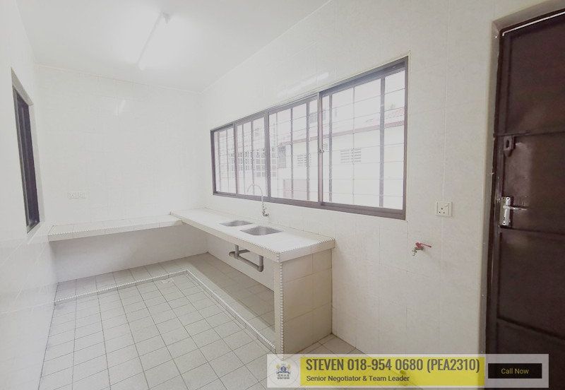 Double Storey Superlink, Endlot, Freehold, Klebang