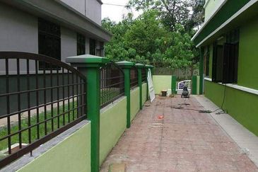 2 Storey Endlot FREEHOLD Taman Pinji Perdana, Ipoh