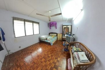 FULL LOAN Double Storey House @ Taman Saga, Ipoh