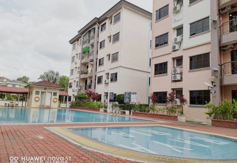 The Rayaria Condominium