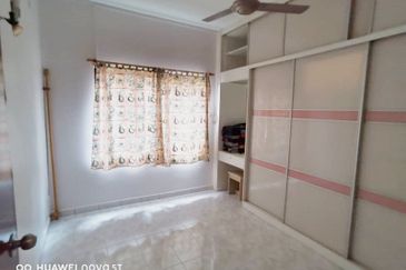 The Rayaria Condominium