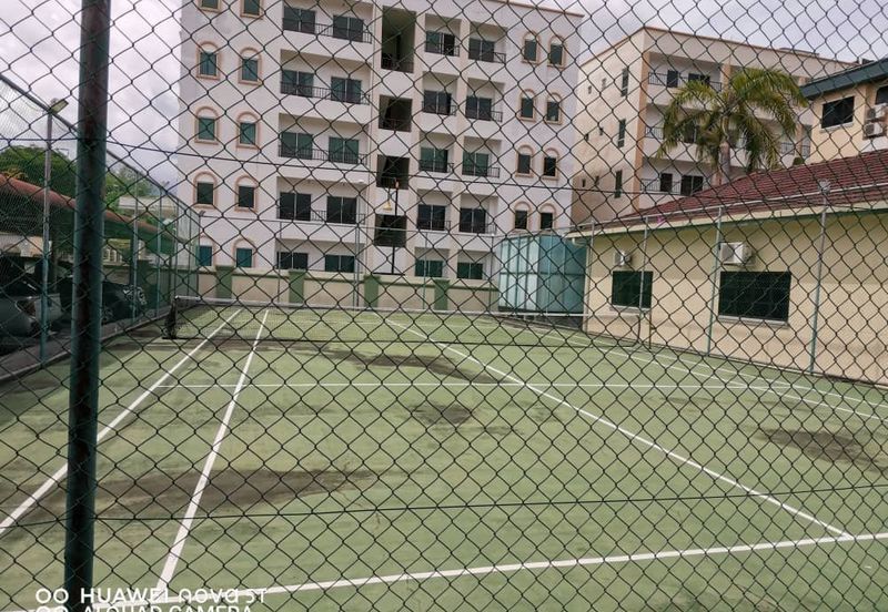 The Rayaria Condominium