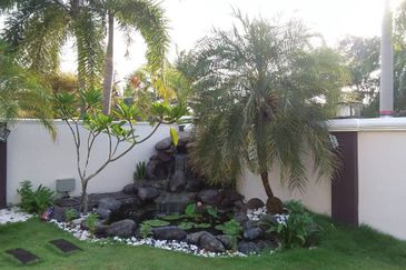 【NICE 👍】Double Storey Bungalow House