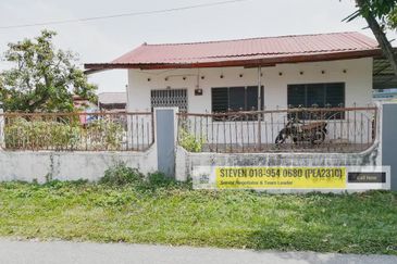 Ampang Ipoh, Single Storey Bungalow