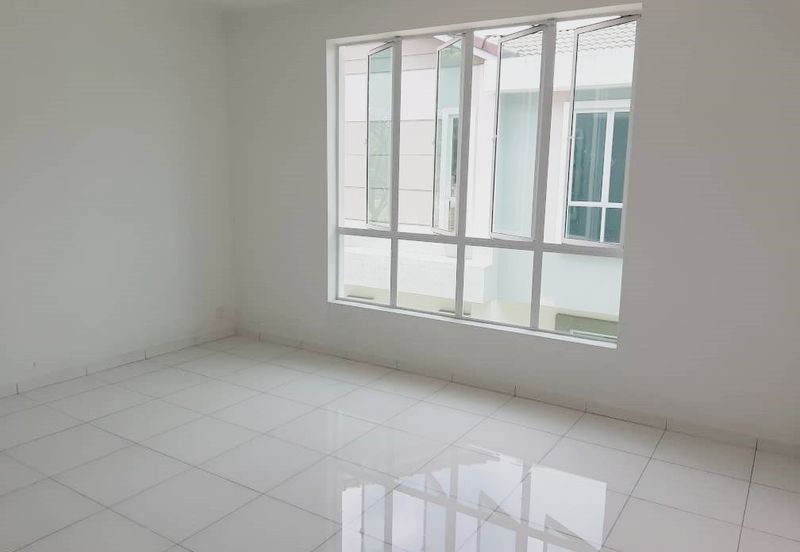 2 Storey Semi Detached, Parklane, Sri Klebang