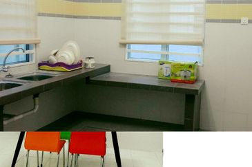 Rumah berkembah setingkat @ Taman Elit Klebang