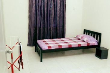 Rumah berkembah setingkat @ Taman Elit Klebang