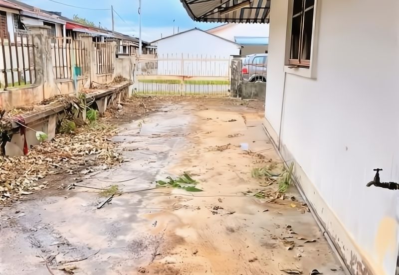 Single Storey Corner @ Taman Harilela, Rapat Baru