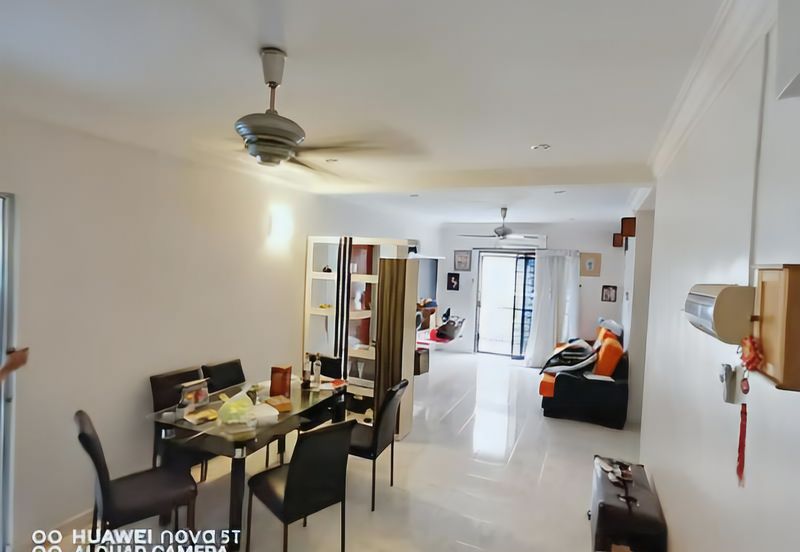 The Rayaria Condominium