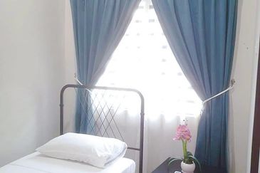 (RENOVATED) Double Storey Taman Koperasi, Ipoh