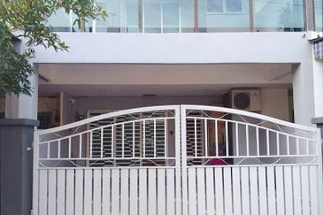 (RENOVATED) Double Storey Taman Koperasi, Ipoh