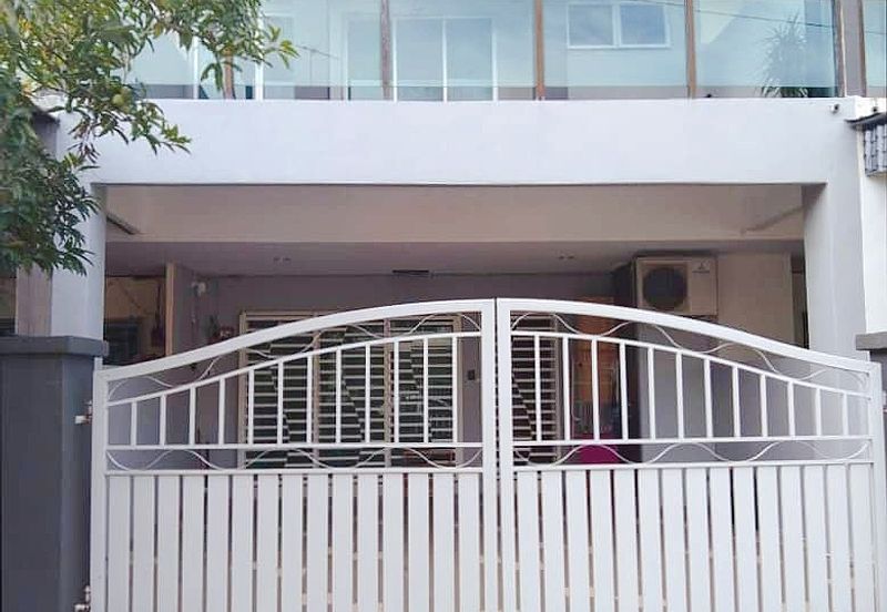 (RENOVATED) Double Storey Taman Koperasi, Ipoh