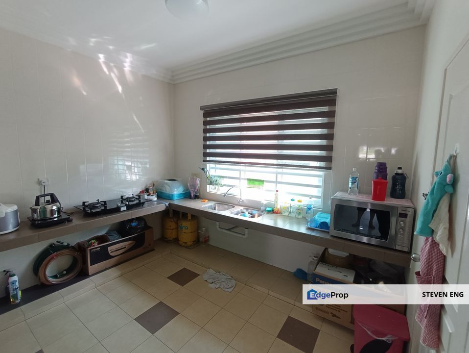 (Freehold) Double Storey Semi D @ Pulai Heights Ipoh, Perak, Ipoh