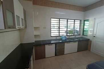 7,480sf FULLY RENOVATED Meru Valley Golf Resort, Ipoh