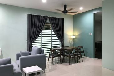 Double Storey Endlot with 10 Feet Extra Land