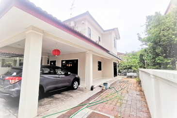 Double Storey Semi D Freehold, Spacious, Renovated Well-kept Condition