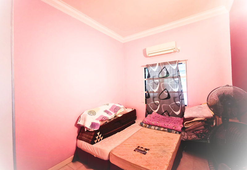 Double Storey Semi D Freehold, Spacious, Renovated Well-kept Condition