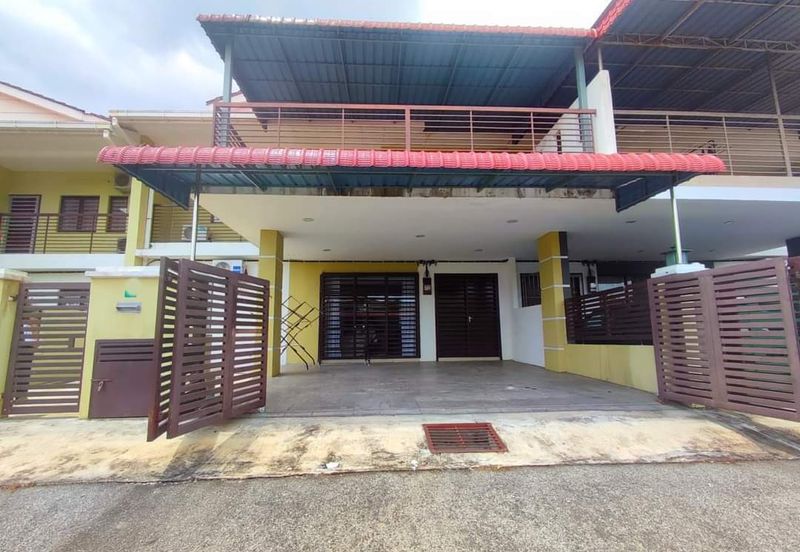 𝗥𝗨𝗠𝗔𝗛 𝗧𝗘𝗥𝗘𝗦 (𝗗𝗨𝗔 𝗧𝗜𝗡𝗚𝗞𝗔𝗧) 𝗗𝗜 𝗠𝗘𝗥𝗨 𝗣𝗘𝗥𝗗𝗔𝗡𝗔, 𝗜𝗣𝗢𝗛