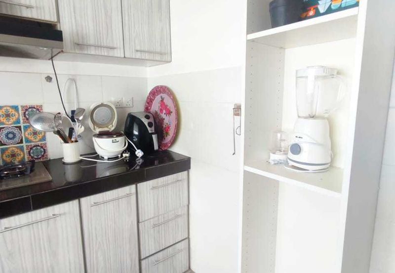 𝗥𝗨𝗠𝗔𝗛 𝗧𝗘𝗥𝗘𝗦 (𝗗𝗨𝗔 𝗧𝗜𝗡𝗚𝗞𝗔𝗧) 𝗗𝗜 𝗠𝗘𝗥𝗨 𝗣𝗘𝗥𝗗𝗔𝗡𝗔, 𝗜𝗣𝗢𝗛