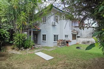 Double Storey Semi D, Spacious 3,200sf, Taman Seri Raia, Kg Kepayang