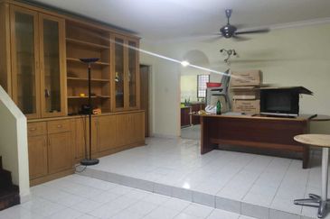Double Storey Semi D, Spacious 3,200sf, Taman Seri Raia, Kg Kepayang