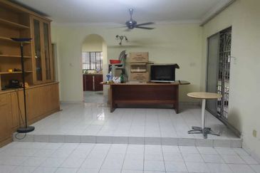 Double Storey Semi D, Spacious 3,200sf, Taman Seri Raia, Kg Kepayang