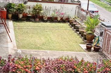 2 Storey Semi D Freehold Taman Golden Dragon Garden Kampar 金宝金龙花园