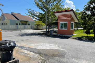 Rumah Berkembar Setingkat, Sri Klebang, Chemor, Hak Milik Kekal