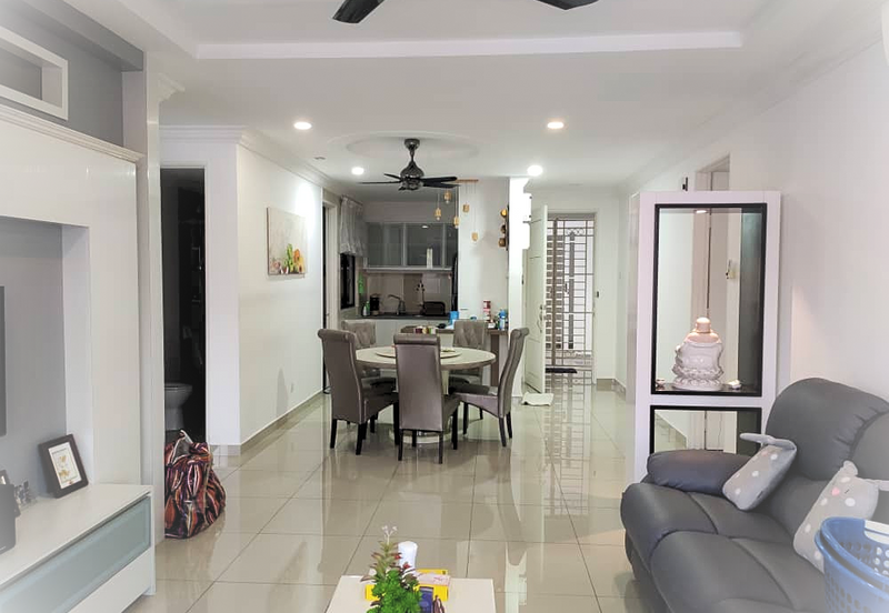 Upper East @ Tiger Lane