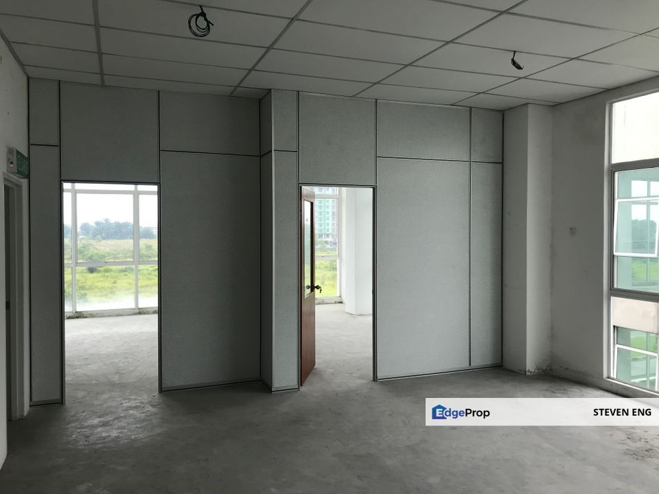 3 Storey Semi D Commercial Shoplot, Bandar Meru Raya, Ipoh (Freehold), Perak, Meru