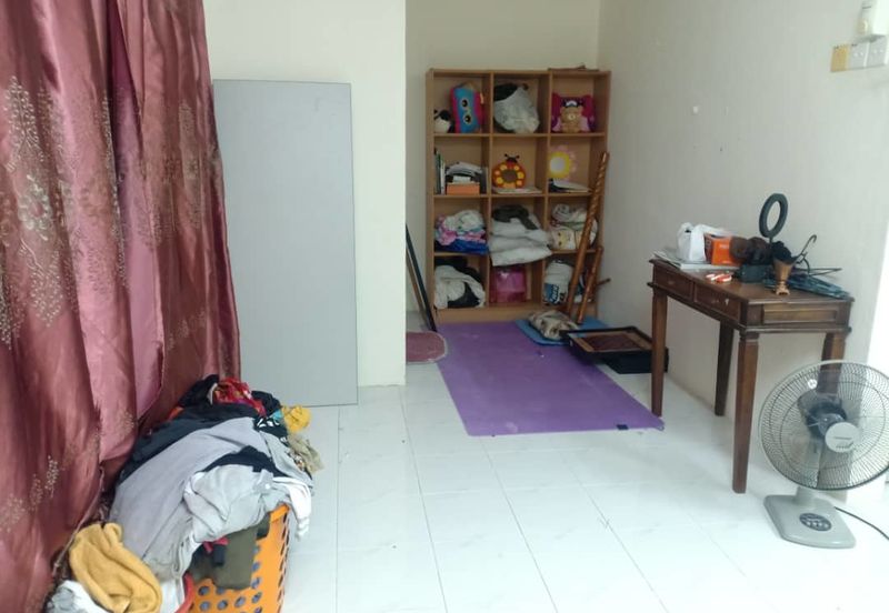 2.5 Storey 5 Room 4 Bath Perpaduan Permai, Bercham, Ulu Kinta, Ipoh