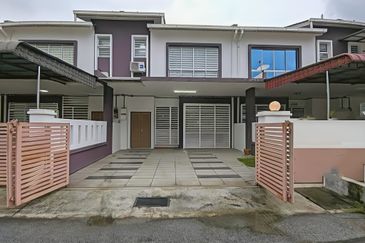 Taman Meru Perdana, Ipoh, Freehold Double Storey 
