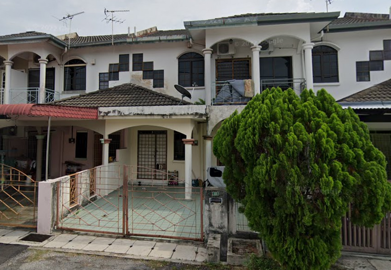 Double Storey Terrace House @ Taman Keledang Emas, Ipoh