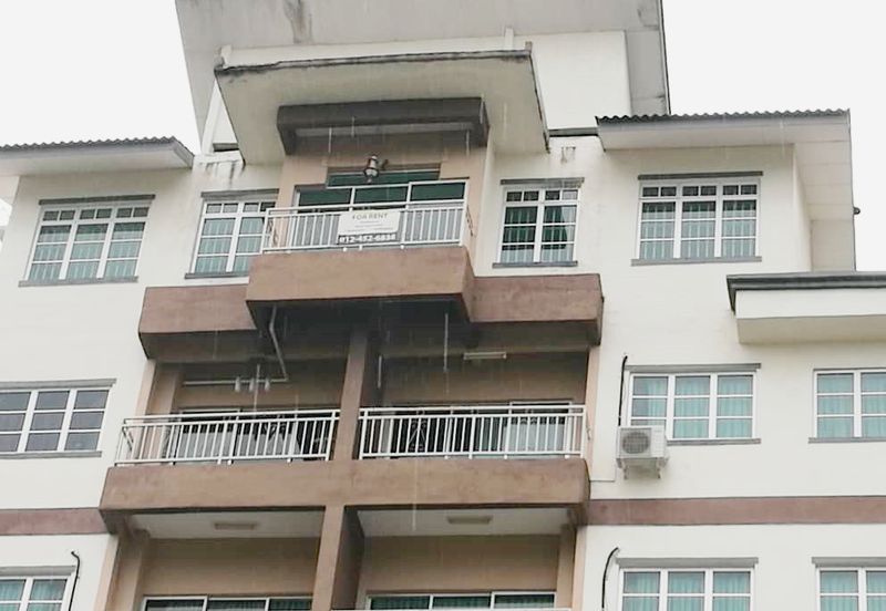 King's Height Apartment