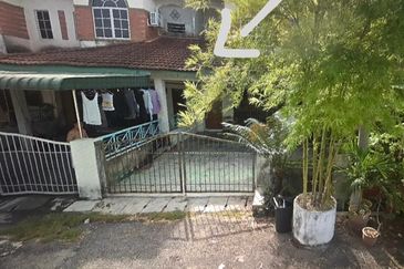 TAMAN LAPANGAN INDAH