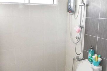 Double Storey Semi D, Medan Klebang Mewah, Chemor, Ipoh