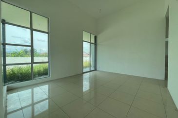 Single Storey Cluster Semi D Taman Klebang Baiduri, Chemor, Ipoh