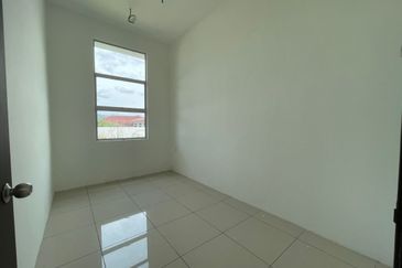 Single Storey Cluster Semi D Taman Klebang Baiduri, Chemor, Ipoh