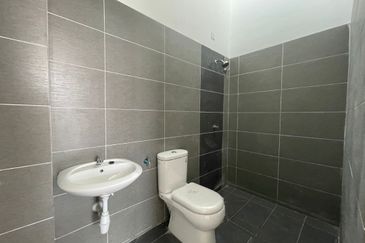 Single Storey Cluster Semi D Taman Klebang Baiduri, Chemor, Ipoh