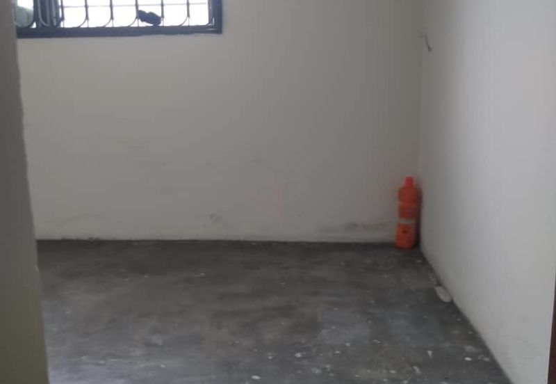 Freehold Single Storey Semi D House, Near Ipoh Town