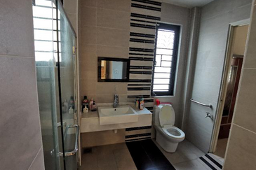 Double Storey Semi D @ Seri Teratai, Bandar Baru Seri Botani, Ipoh (Freehold)