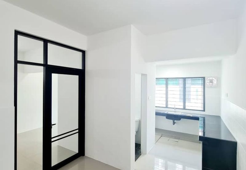 Double Storey Terrace Renovated, Newly Painted, Near Shops, School, Restaurant and Parks