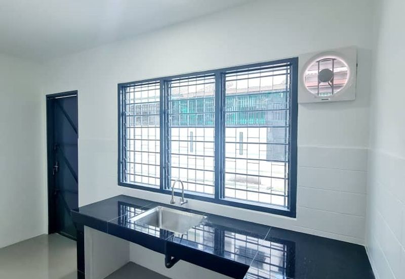 Double Storey Terrace Renovated, Newly Painted, Near Shops, School, Restaurant and Parks