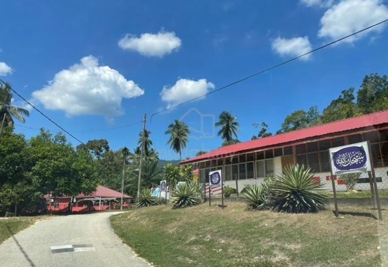 Siputeh Pusing Freehold Agricultural Palm Oil Land For Sale Below Market Price