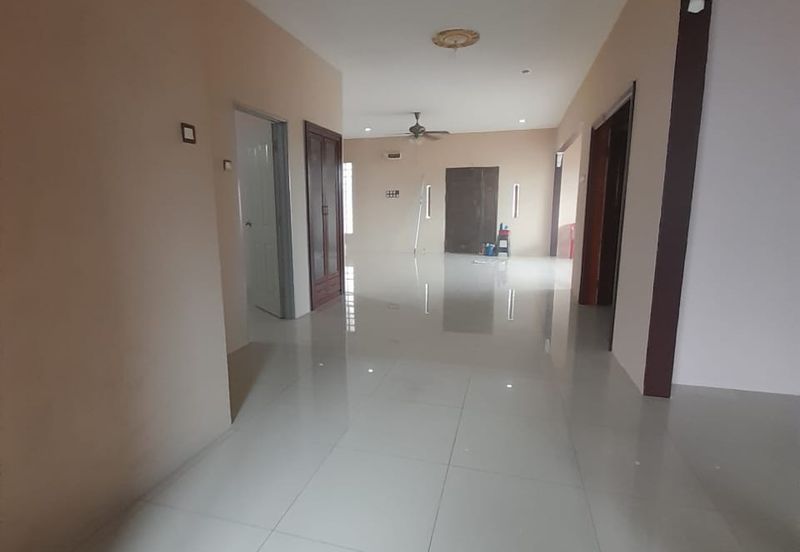 Double Storey CORNER LOT AT KLEBANG RIA, CHEMOR