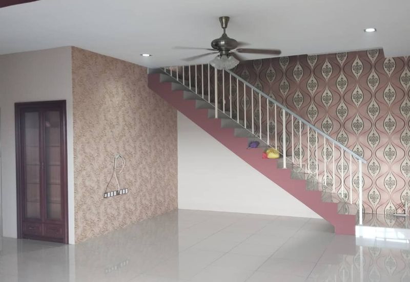 Double Storey CORNER LOT AT KLEBANG RIA, CHEMOR