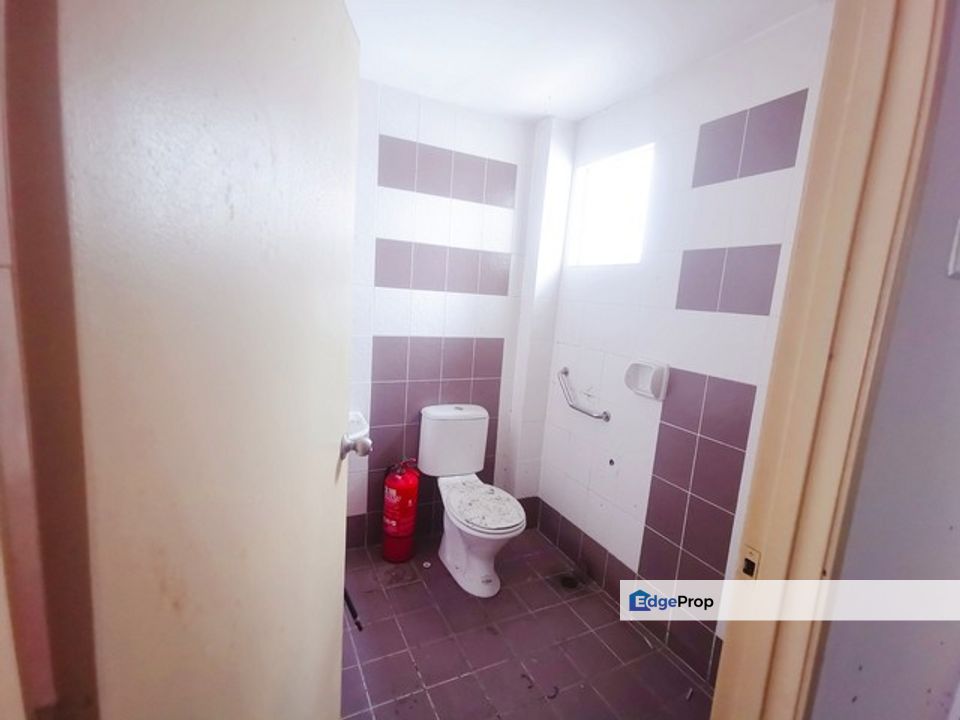 3 Storey Shoplot in Bandar Baru Sri Klebang, Ipoh, Perak, Perak, Ipoh