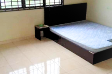 Rumah Teres Dua Tingkat Taman Keledang Emas, Buntong, Ipoh